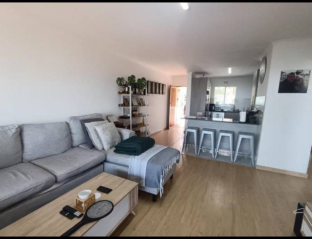 2 BEDROOM TOWNHOUSE FOR SALE IN PRIMROSE HILL